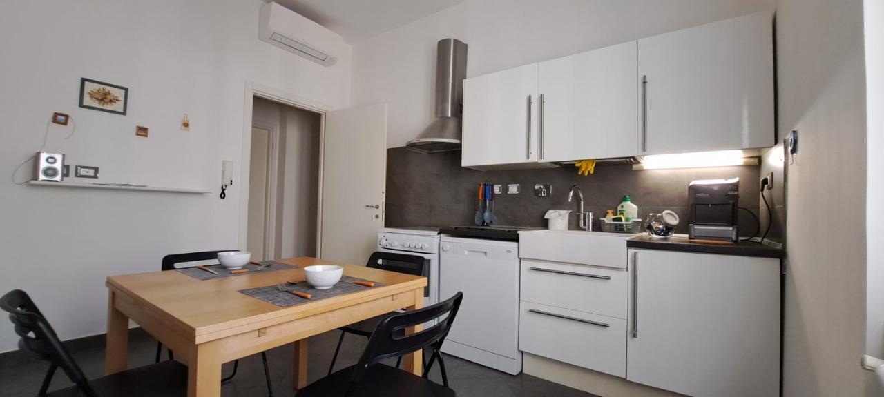 Waterfront Apartment La Spezia Exterior photo